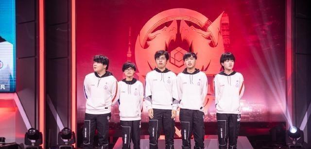 新赛季是试 新赛季是试